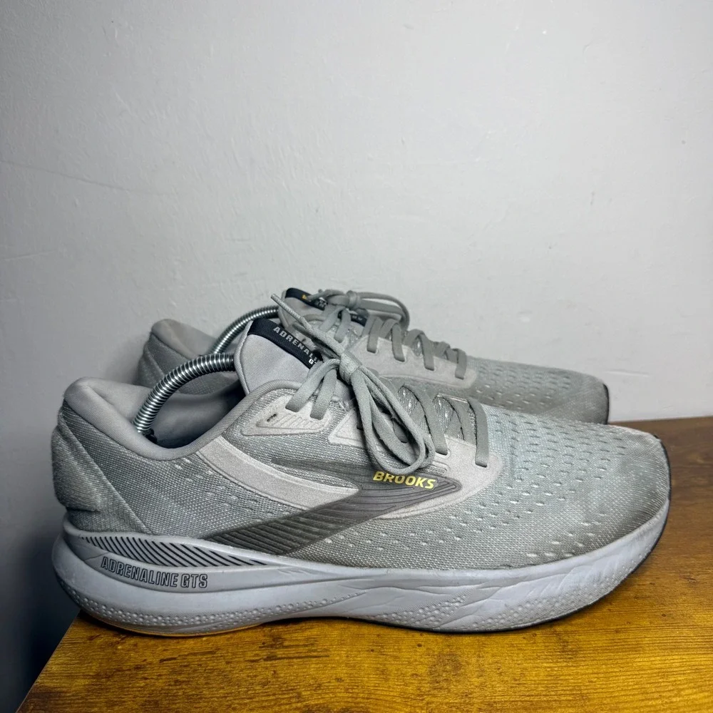 Brooks Adrenaline GTS 24 Running Shoes Mens Size 11.5 Grey 1104371D084